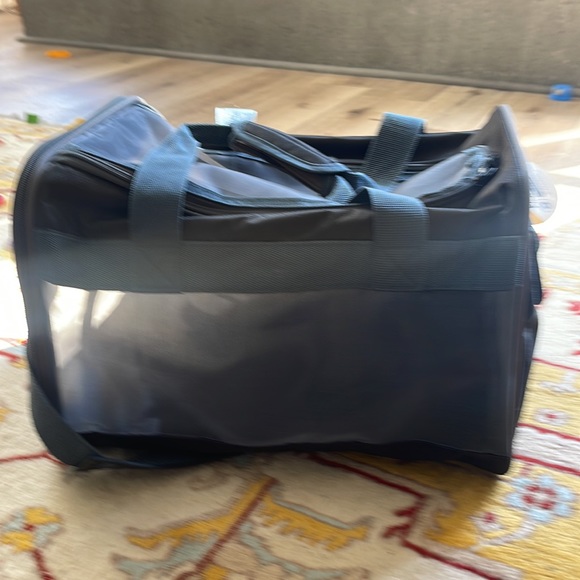 Every Yay Places To Go Pet Travel Soft Carrier NWT - Picture 4 of 7